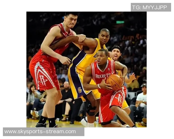 球迷围堵姚明引发热议体育明星与粉丝互动的界限何在