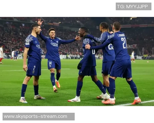 世界杯精彩对决巴黎圣日耳曼轻取波尔图神扑瞬间点燃全场激情