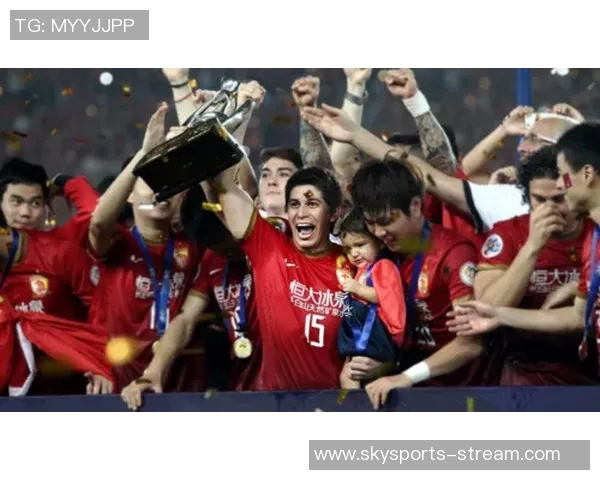 中超激战巴萨与多特蒙德战成平局红牌事件引发全场热议与数据分析