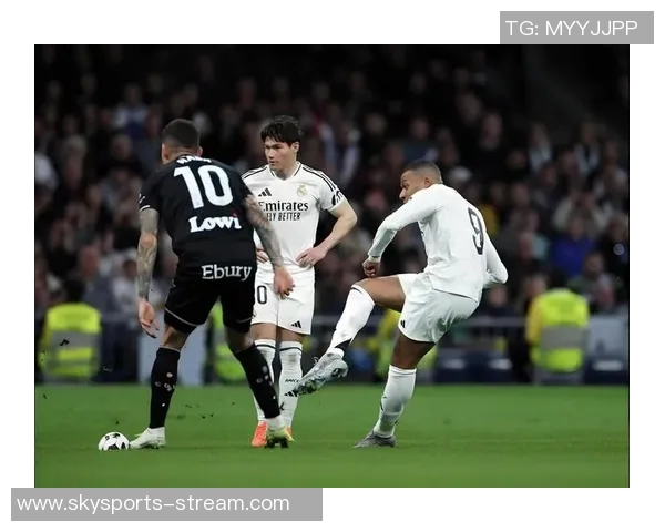 国王杯精彩对决皇马5-0大胜AC米兰补时进球点燃全场激情